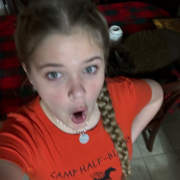 Meet your Posher, Emmie - Picture 4 of 5